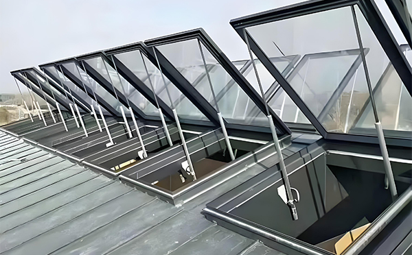 消防杂多排烟窗 消防杂多排烟窗