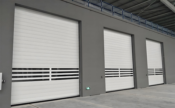 杂多快速卷帘门