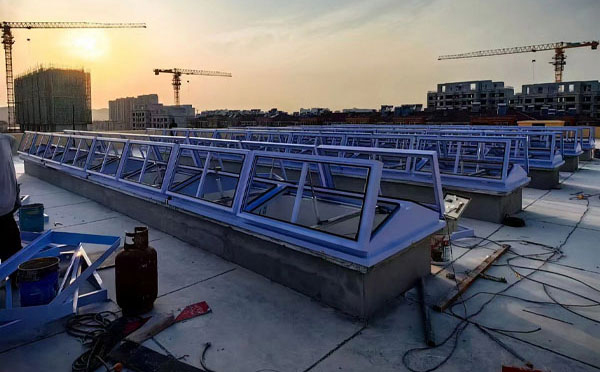 消防杂多排烟窗风机选择主要看哪几点